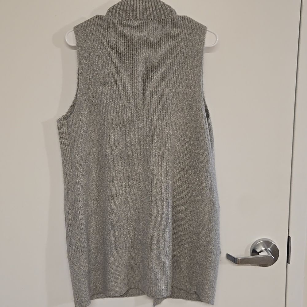 Ann Taylor Factory Sweater Vest Pullover - Picture 4 of 4